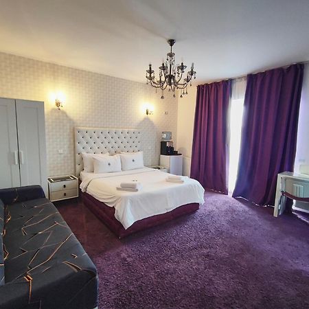Iris Boutique Therme & Bucharest Otopeni Airport エクステリア 写真