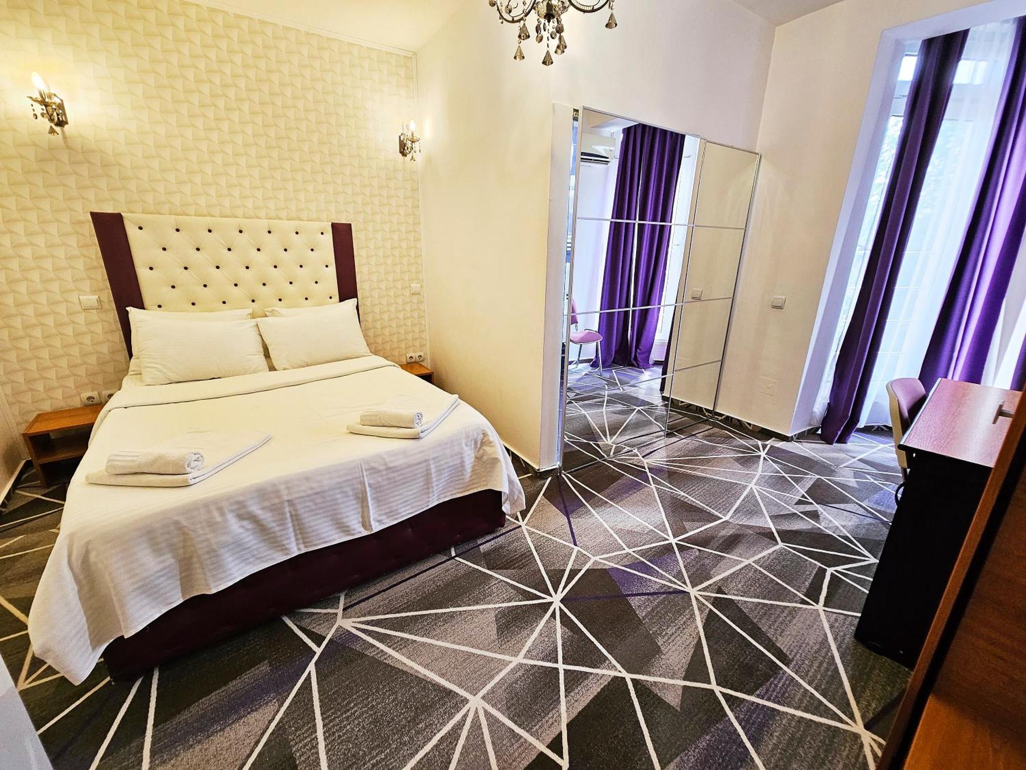 Iris Boutique Therme & Bucharest Otopeni Airport エクステリア 写真